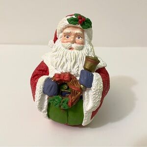 Vintage Russ Berrie Santa Figurine w/ Bell & Wreath Fifure Christmas Decor